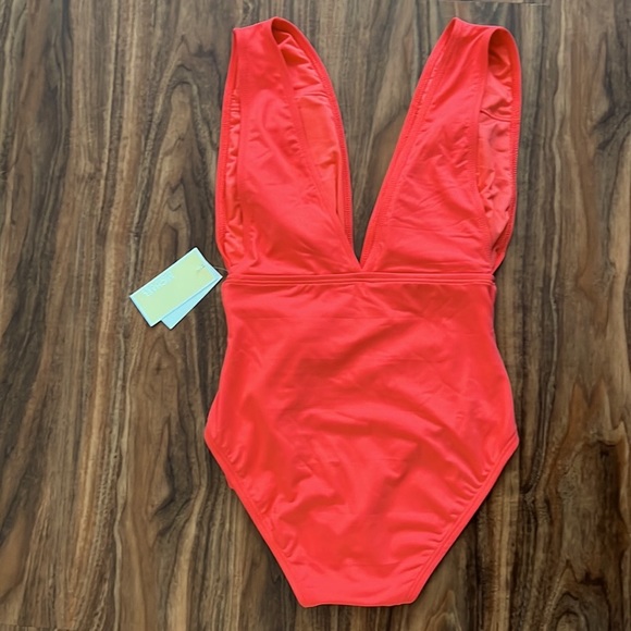 Michael Kors Belted Surplice Plunge One Piece - Picture 9 of 15